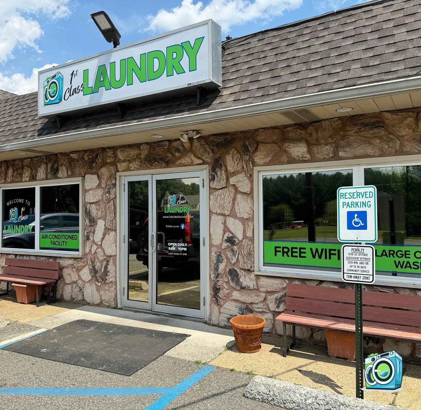 1st Class Laundry Deptford storefront